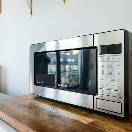 Wola Burakowska Comfort By Bookinghost ワルシャワ